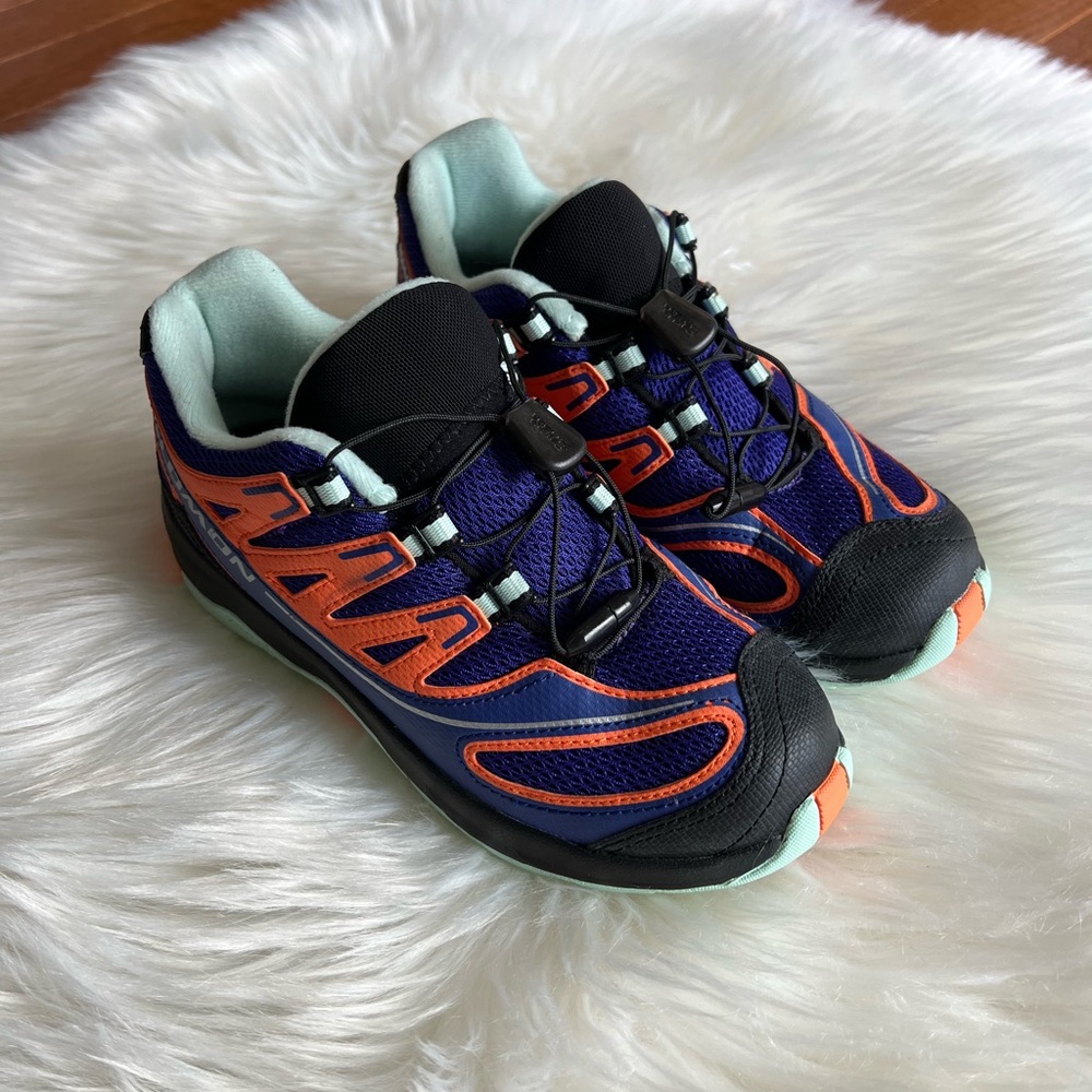 Salomon XA Pro Women’s sneakers size 5